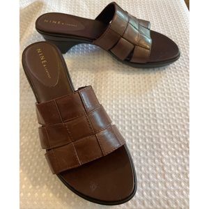 Nine & Company Brown Leather Wedged Heel Slide Sandals